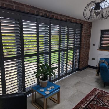 Iona Hybrid ABS shutters
