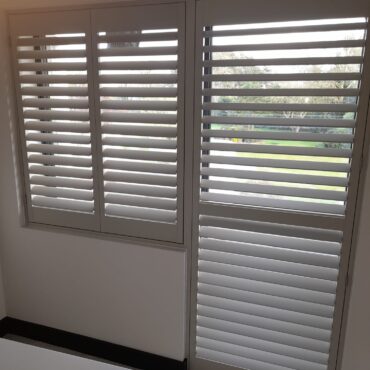 Iona Hybrid ABS shutters